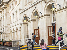 King's College London