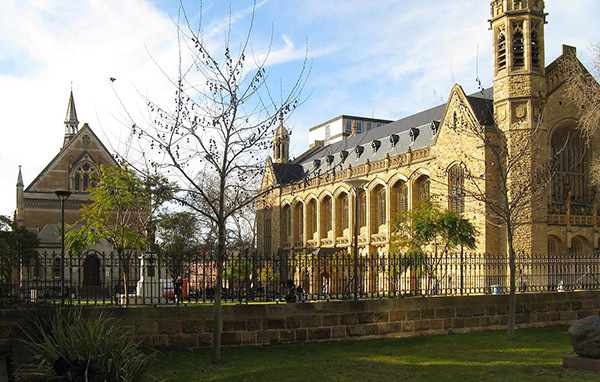 阿德萊德大(dà)學